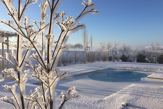 Desjoyaux Pool-auch im Winter ein Highlight