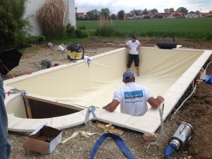 Installation Pool Innenwandfolie