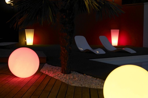 Pool_Garten_Beleuchtungkugeln
