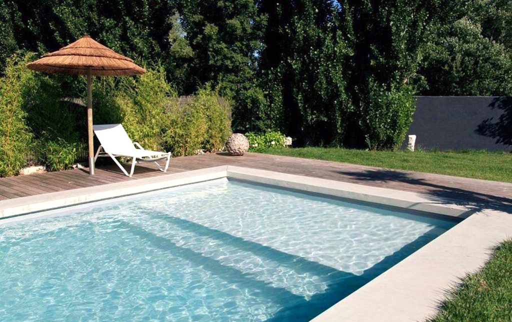 ndividuelle-pool-treppe